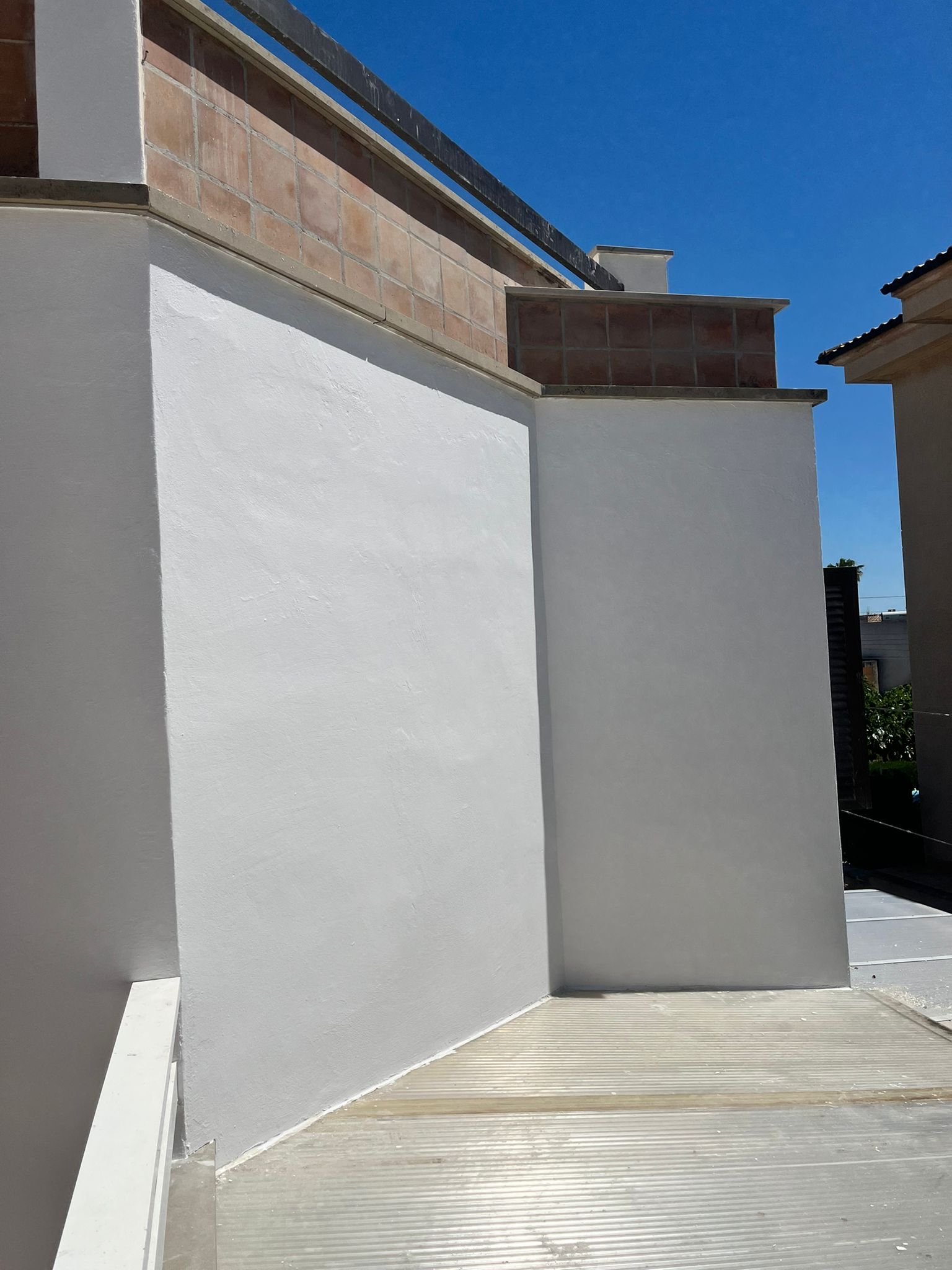 Acabado muro exterior