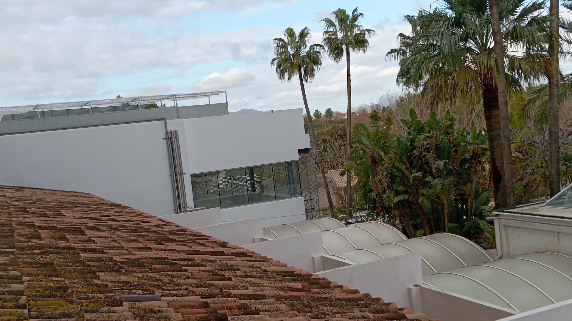 Rehabilitacion y pintura de fachada en Felanitx, Mallorca
