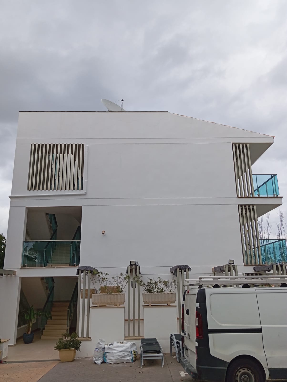 Rehabilitacion y pintura de fachada en Artà, Mallorca